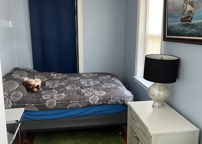 Small Cozy Stay Near Seaside Park